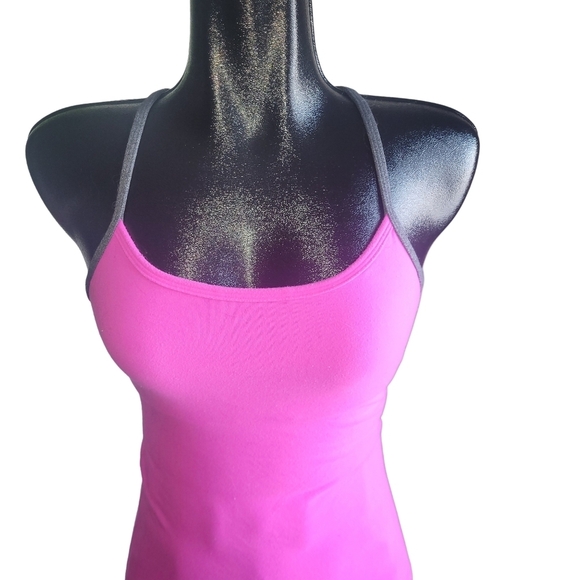Lululemon Power Y Hot Pink Tank Top with Grey Accent Sz.4 - Picture 2 of 7
